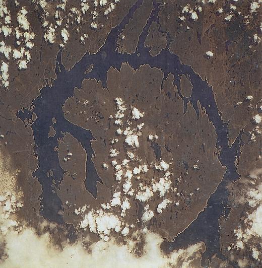 Asteroids in Solar System, Ida, An Asteroid found on Earth, 35 Mile Asteroid Ida, Kirkwood Gaps in Asteroid Belt, IDA Asteroid, Model of Chicxulub Crater, Eros, Ceres 940 km asteroid, Leonid Storm, Arizona Crator by Meteorite Strike, Asteroid burns, Asteroid Icarus orbits around sun, Forged Iron Stone Meteorite, Leonid Meteor Shower, Prehistoric Meteorite in Namibia, Asteroid Vesta, Prehistoric Quebec Carter from Space, Asteroid Eros and Earth, Prehistoric Meteorite, 2 ton Asteroid Magnified view, Gaspra Asteroid, Meteor burning thru open lense, NEAR Spacecraft orbiting Eros Asteroid, 