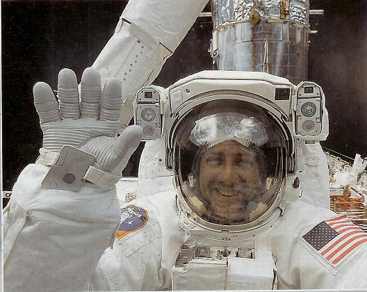 Mir Space Station, Hubble Space Telescope under repair, Columbia Space Shuttle Launch 2002, Plague by Flies, Voyager Spacecraft, Death of King Arthur, Kitt Peak Arizona USA, Voyager 2, Internal Construction of Telescope, Apollo 15 on Moon, The Conquering of Space, The man in Space, Geologist on Moon, International Space Station, Space Ready Astronaut, Giotto Space Probe, Appollo 12 on Moon, Space Shuttle Atlantis, Mariner10, 15 Century Painting of Halleys Comet, Charles Darwin, Ancient Calender, Earth Seen from Space, Mock Moon, A Geologist on Moon, 15 Century Astronomy, Dome of a Telescope, Hubble Space Telescope, 18 Century Painting of Comet Goddess, 